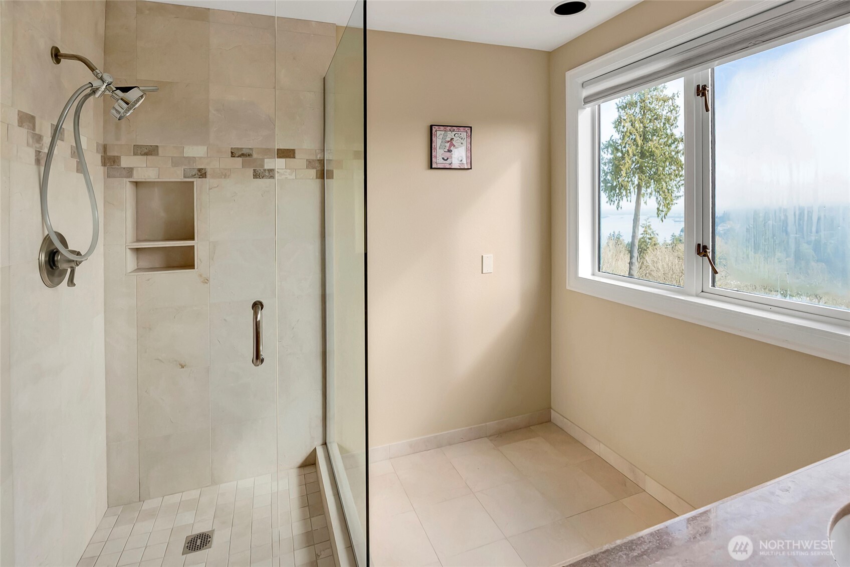 4911 Harbor Lane Everett WA 98203