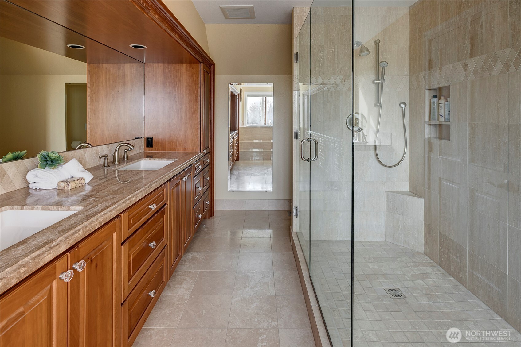 4911 Harbor Lane Everett WA 98203