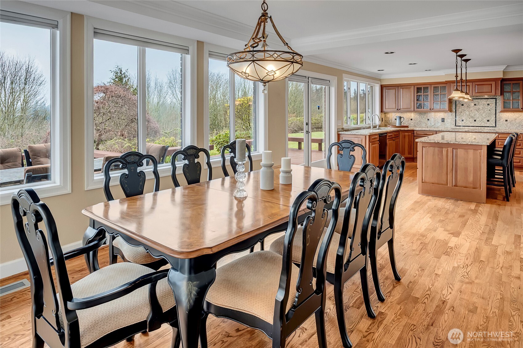 4911 Harbor Lane Everett WA 98203