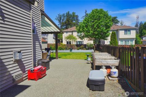 6210 Wesley Place SE Auburn WA 98092