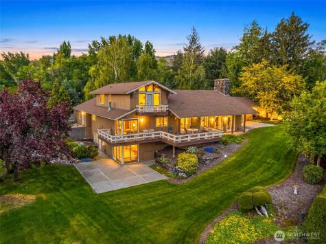 414 19th Street NE East Wenatchee WA 98802