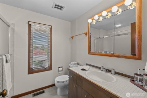 414 19th Street NE East Wenatchee WA 98802