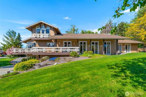 414 19th Street NE East Wenatchee WA 98802