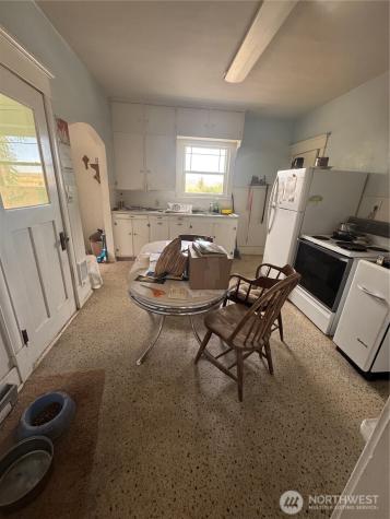 16525 Us Highway 2 Waterville WA 98858