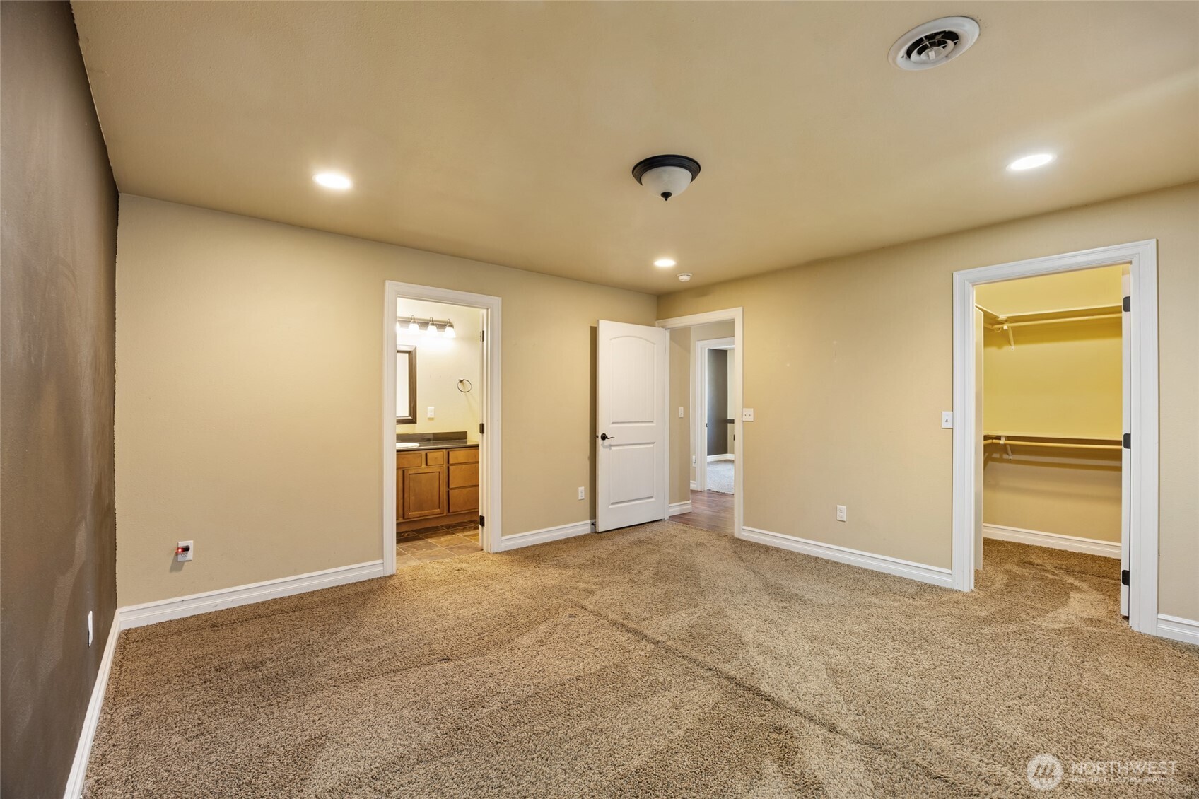 547 S Bayside Street Moses Lake WA 98837