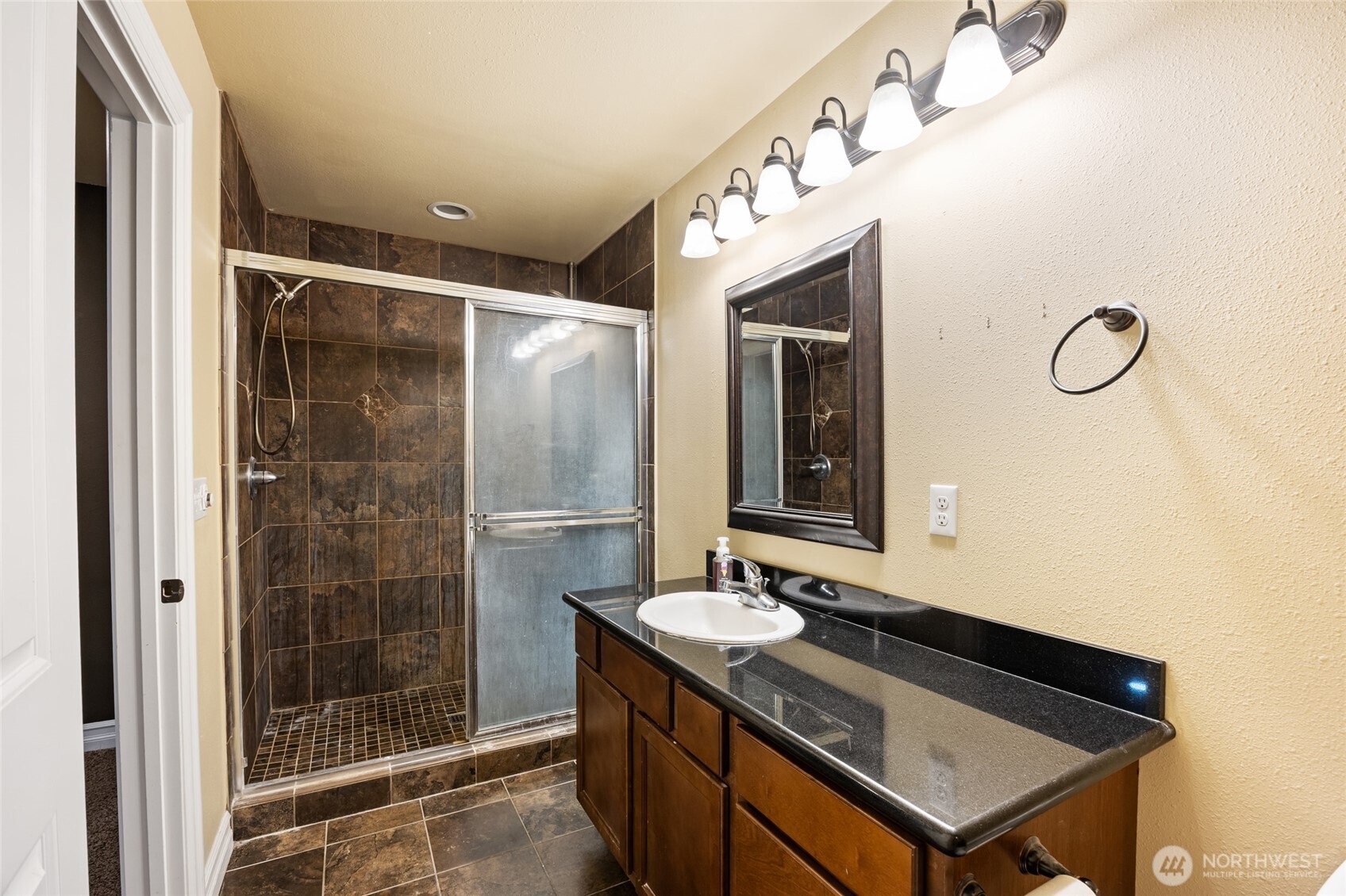 547 S Bayside Street Moses Lake WA 98837