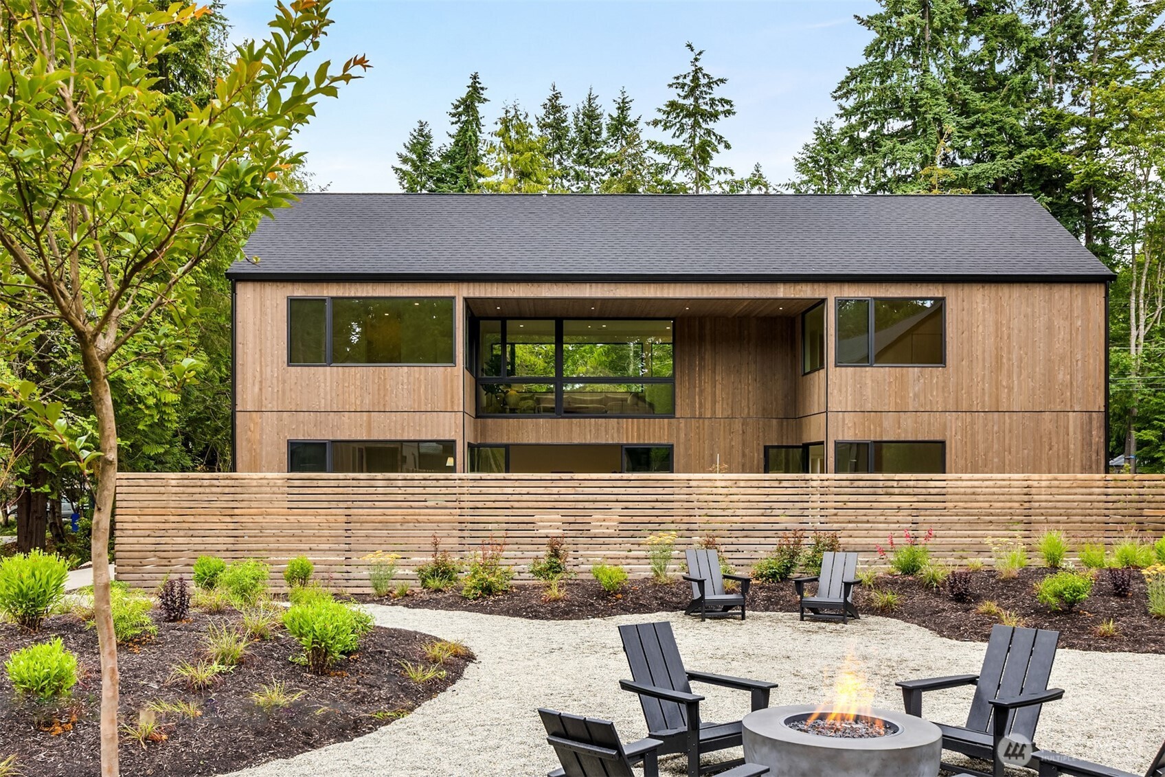 580 Park Avenue NE Bainbridge Island WA 98110