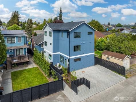 713 N 70th Street Seattle WA 98103