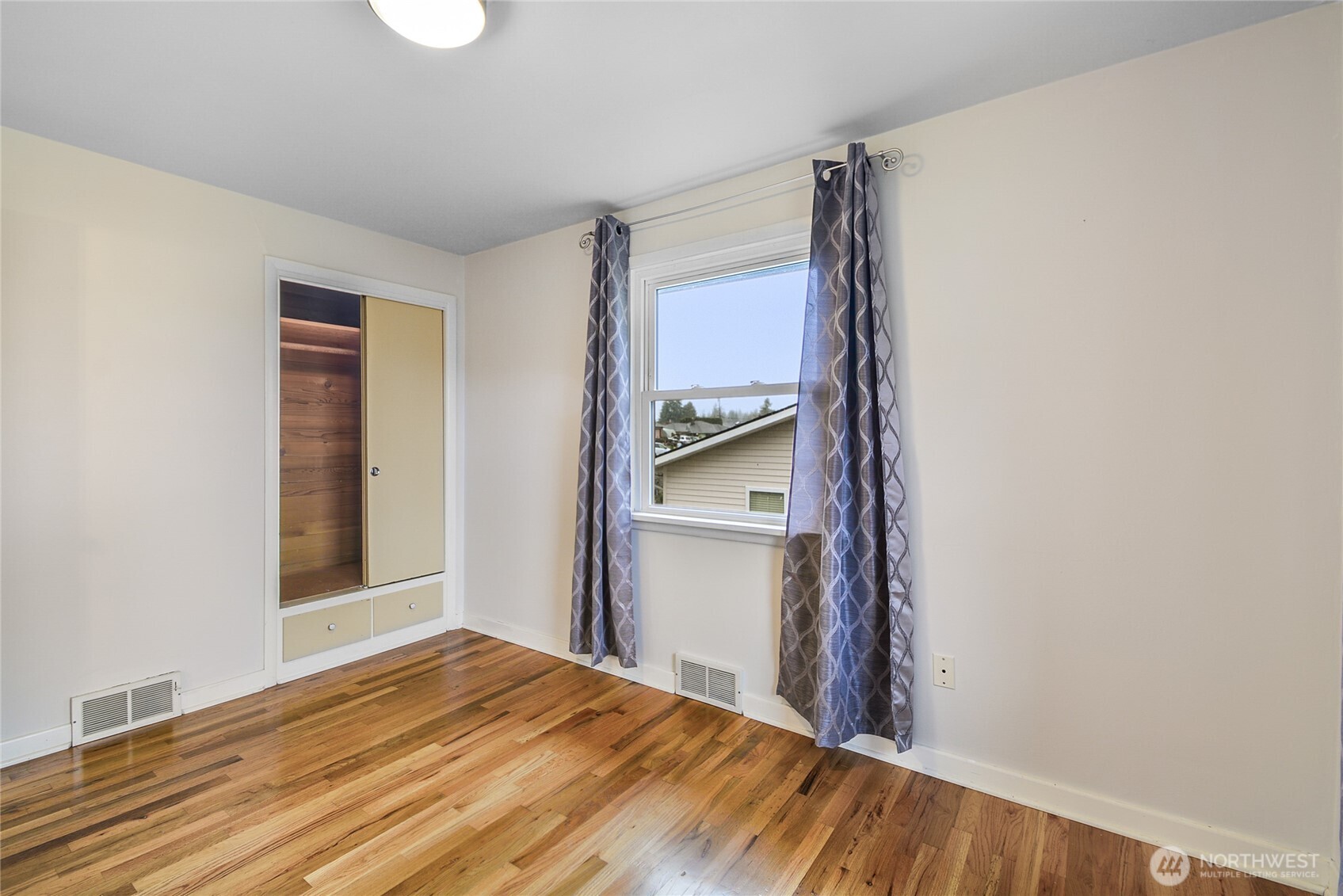 5101 Delaware Avenue Everett WA 98203