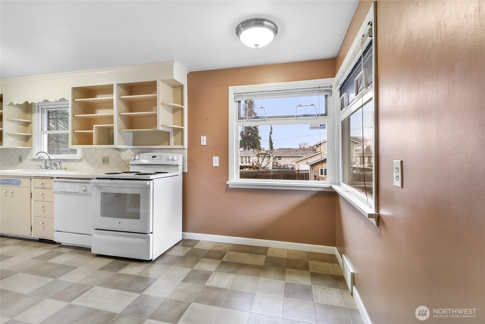 5101 Delaware Avenue Everett WA 98203