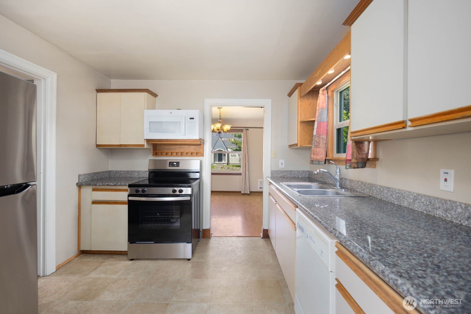 102 S 68th Street Tacoma WA 98408