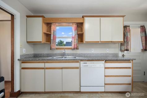 102 S 68th Street Tacoma WA 98408