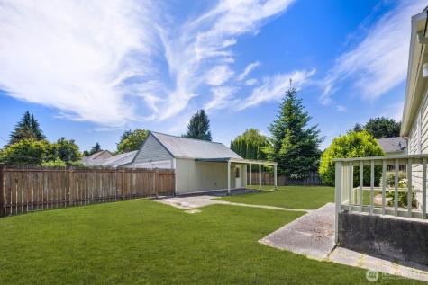 102 S 68th Street Tacoma WA 98408