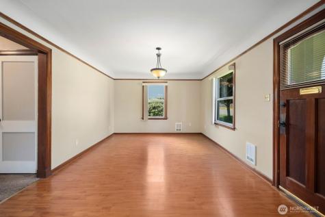 102 S 68th Street Tacoma WA 98408