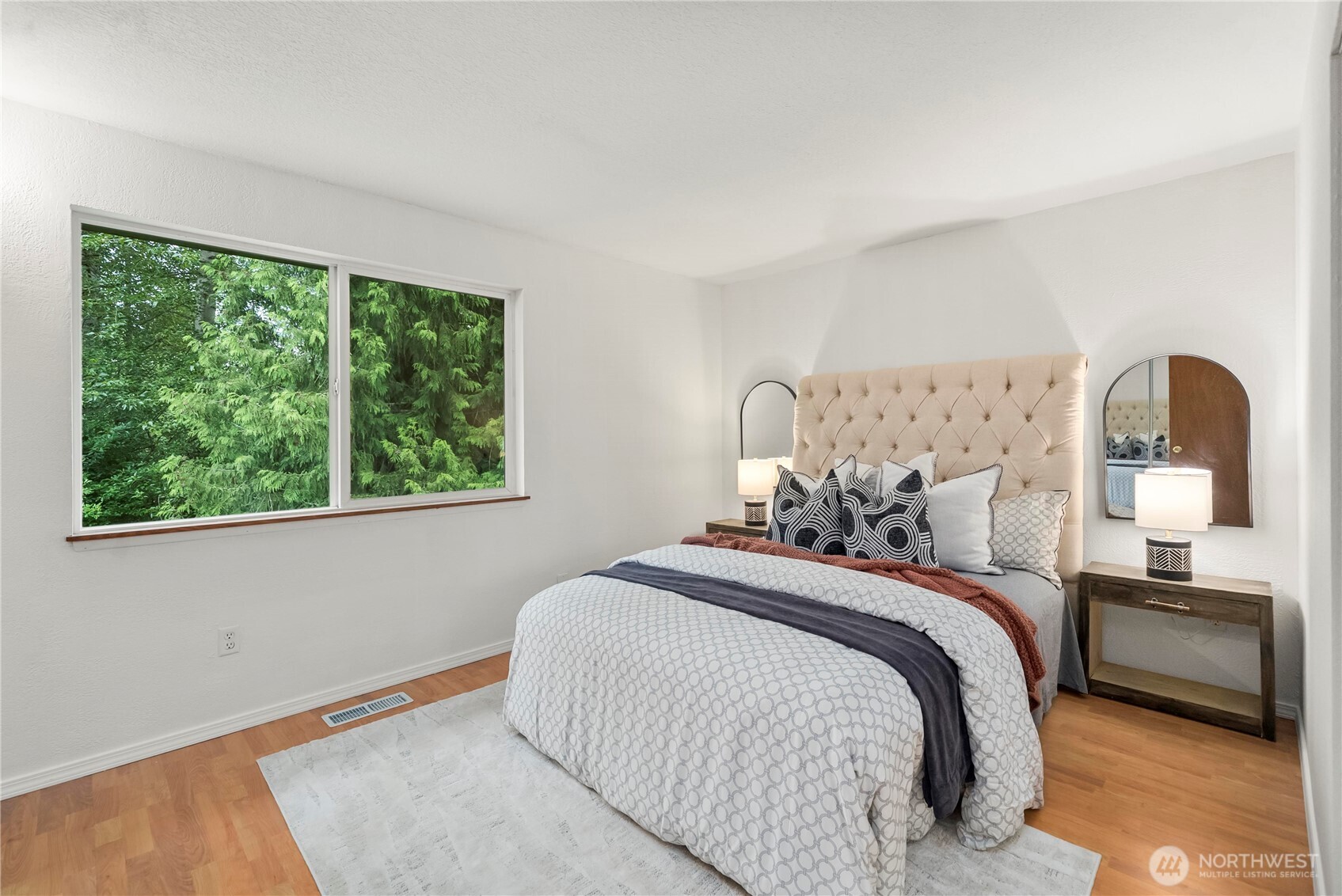 14608 SE 274th Street Kent WA 98042