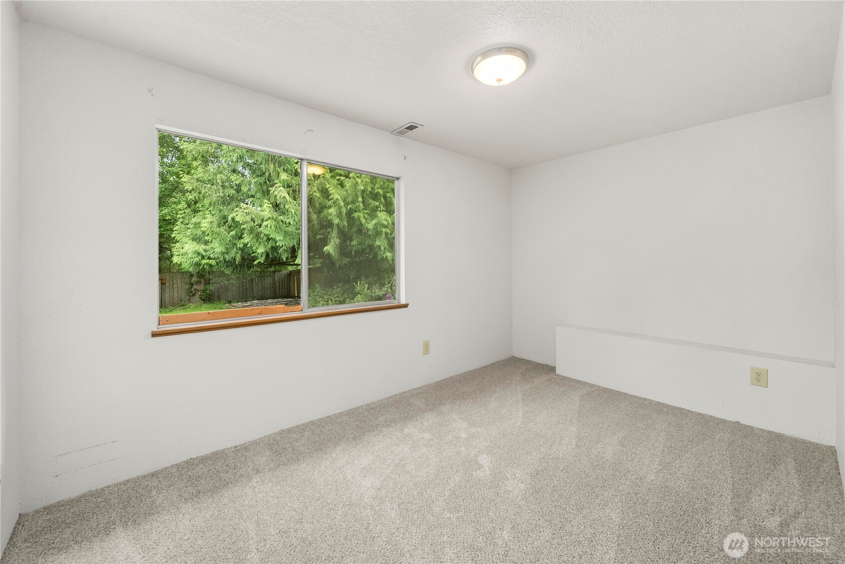 14608 SE 274th Street Kent WA 98042