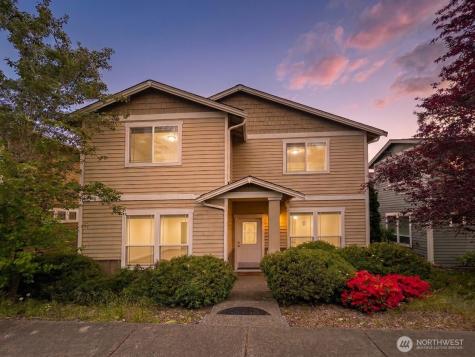 18542 97th Ave Court E Puyallup WA 98375