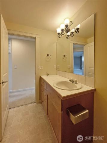 18542 97th Ave Court E Puyallup WA 98375
