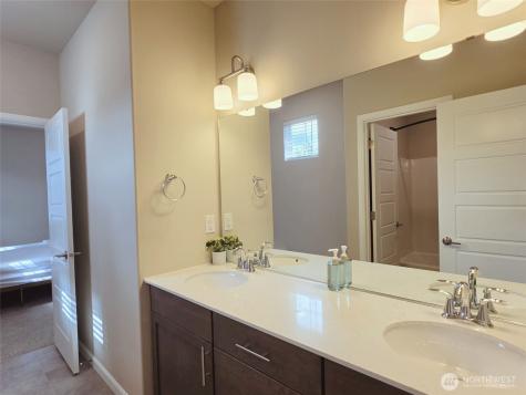 12911 Emerld Ridge Boulevard E Puyallup WA 98374