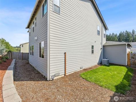 12911 Emerld Ridge Boulevard E Puyallup WA 98374