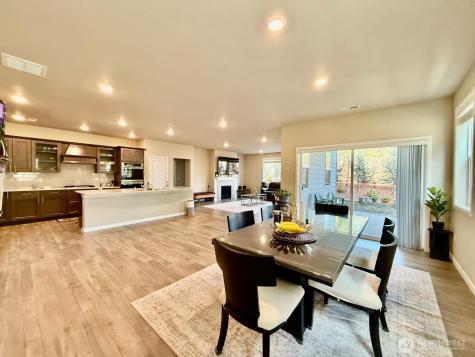 12911 Emerld Ridge Boulevard E Puyallup WA 98374