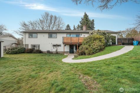6904 NE 70th Street Vancouver WA 98661