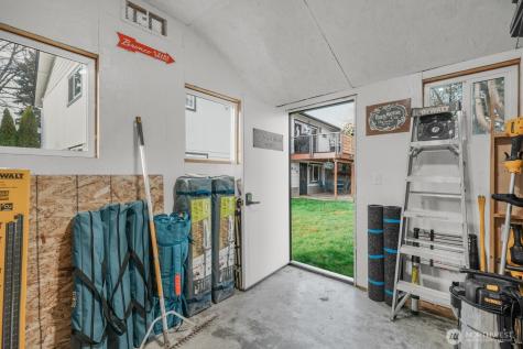 6904 NE 70th Street Vancouver WA 98661