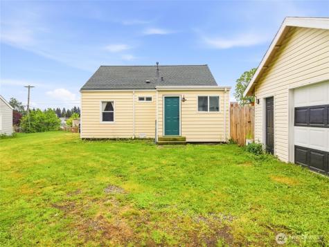 219 South Lane Tacoma WA 98404