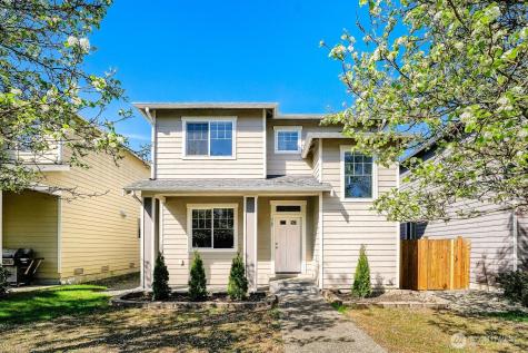 367 Graham Avenue NE Renton WA 98059