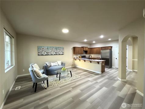 367 Graham Avenue NE Renton WA 98059