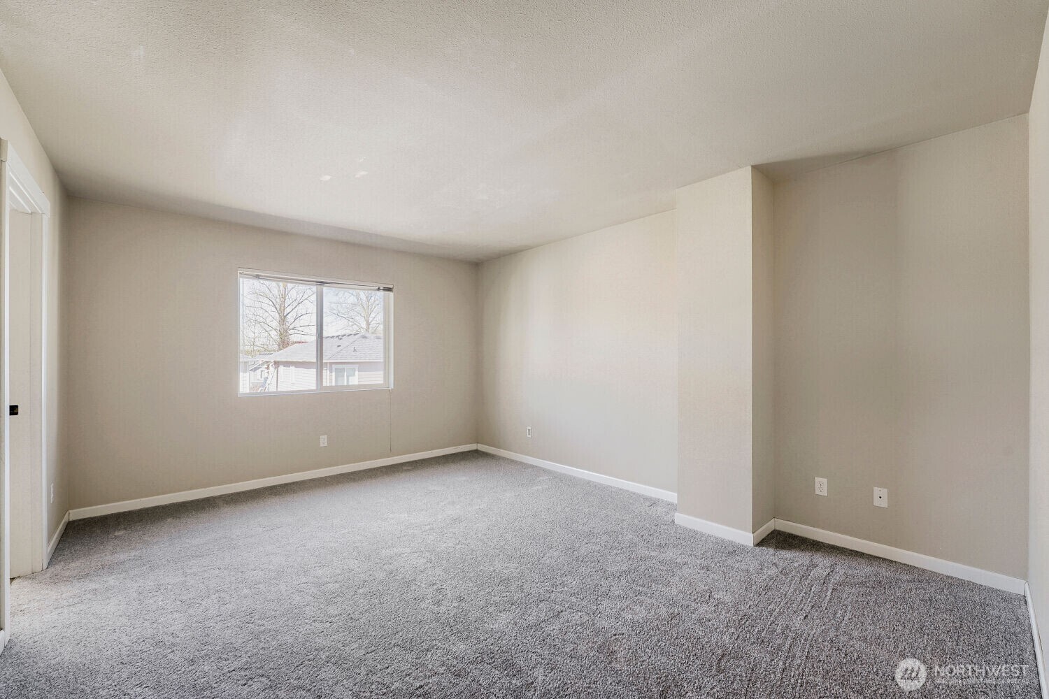367 Graham Avenue NE Renton WA 98059