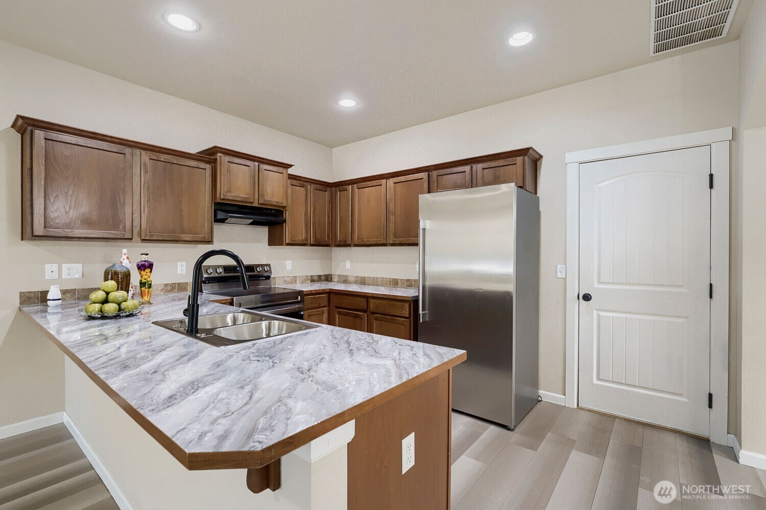 367 Graham Avenue NE Renton WA 98059