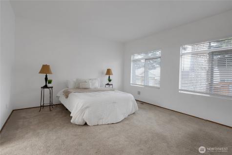 27027 190th Avenue SE Covington WA 98042