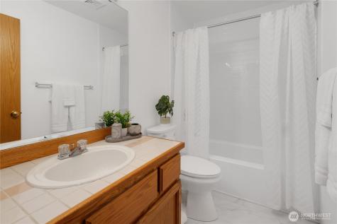 27027 190th Avenue SE Covington WA 98042