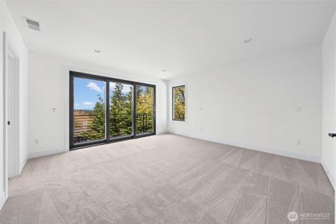 16036 SE 44th Court Bellevue WA 98006