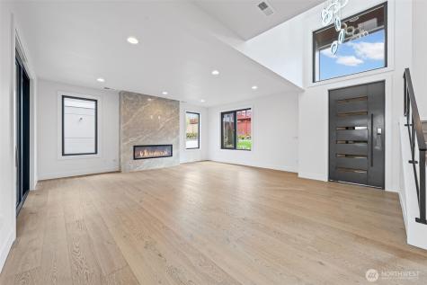 16036 SE 44th Court Bellevue WA 98006