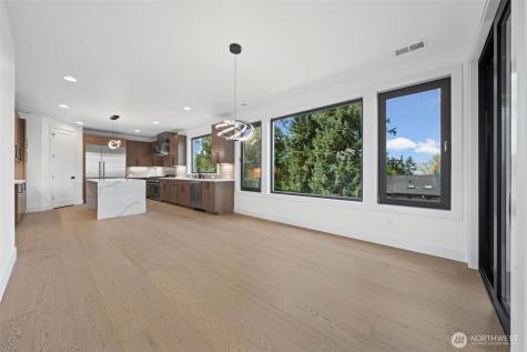 16036 SE 44th Court Bellevue WA 98006