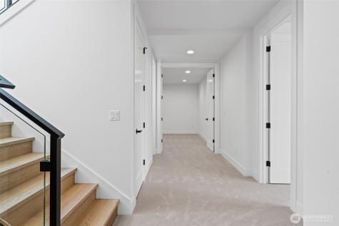 16036 SE 44th Court Bellevue WA 98006