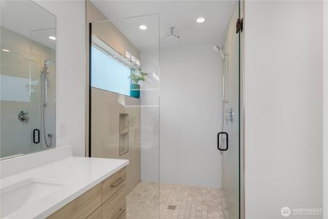 1431 22nd Avenue Seattle WA 98122