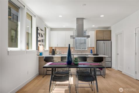 1431 22nd Avenue Seattle WA 98122