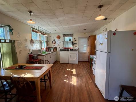 1512 270th Place Ocean Park WA 98640