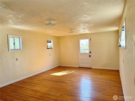 1512 270th Place Ocean Park WA 98640