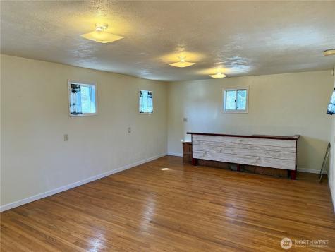 1512 270th Place Ocean Park WA 98640