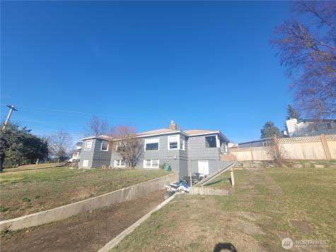 109 Antwine Avenue S Tonasket WA 98855
