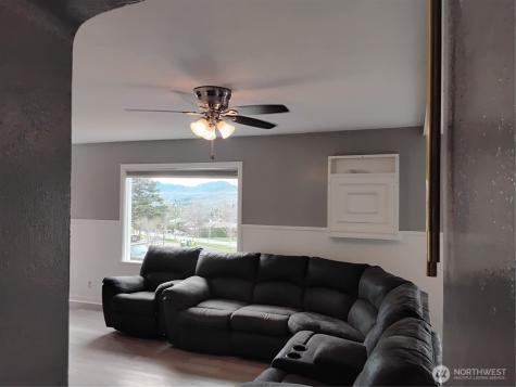 109 Antwine Avenue S Tonasket WA 98855