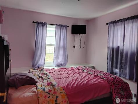 109 Antwine Avenue S Tonasket WA 98855