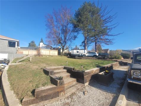 109 Antwine Avenue S Tonasket WA 98855
