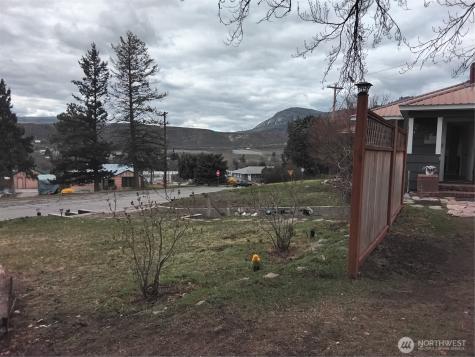 109 Antwine Avenue S Tonasket WA 98855
