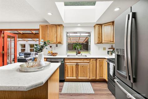 19303 65th Street E Bonney Lake WA 98391