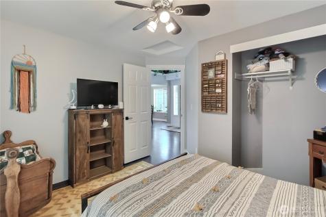 8305 243rd Street Court E Graham WA 98338